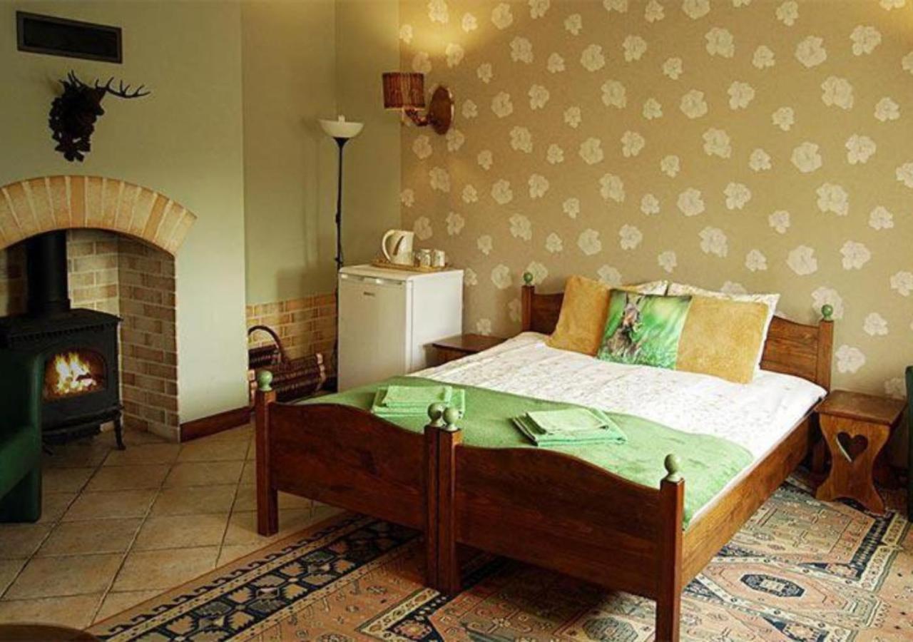 Bed and Breakfast Gosciniec Malinowka Krzeszna Esterno foto