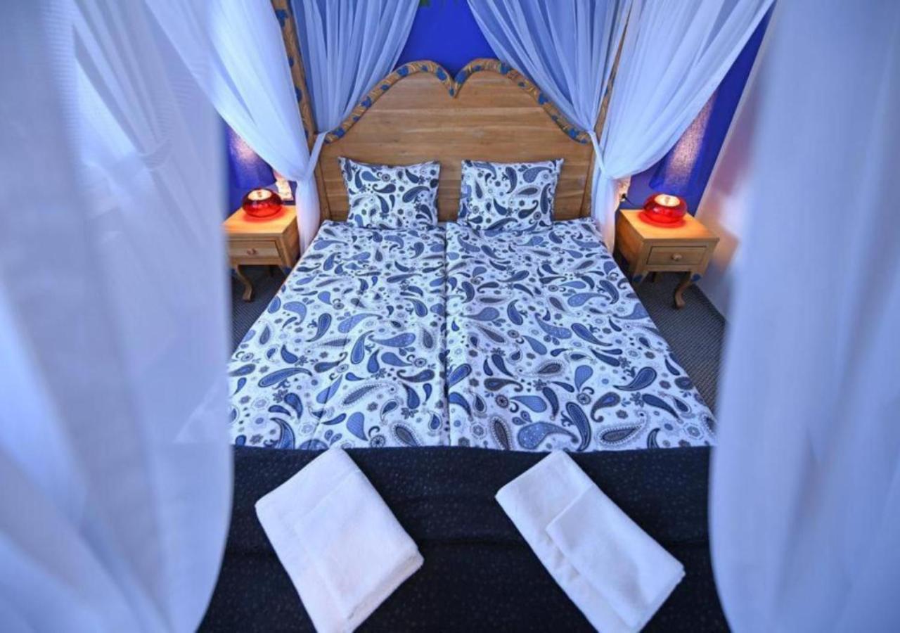Bed and Breakfast Gosciniec Malinowka Krzeszna Esterno foto
