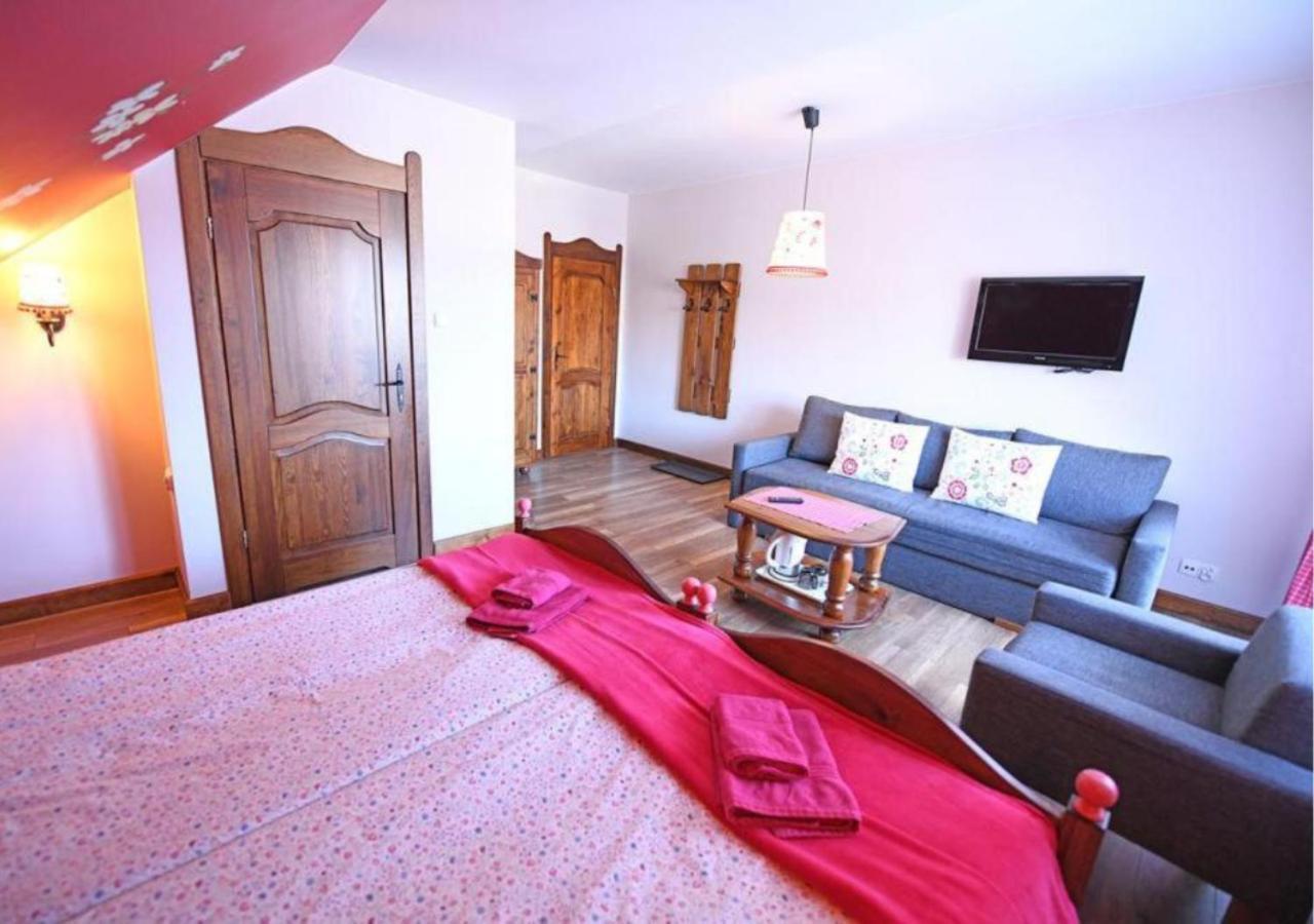 Bed and Breakfast Gosciniec Malinowka Krzeszna Esterno foto